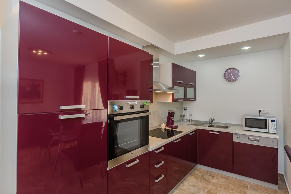 Villa Apartments Katja Trogir Exterior foto